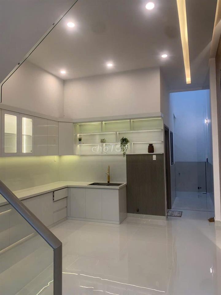Bán NHà Tân Kim QL50, hoan công, Full Nội Thất, 3PN.