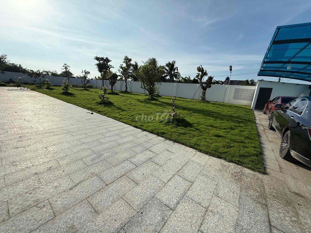 SIÊU PHẨM BIỆT THỰ VƯỜN CAO GIA 3 MẶT TIỀN kế 2 DA Vin
