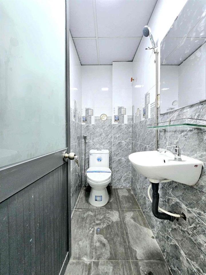 nhà đường huỳnh tấn phát nhà bè