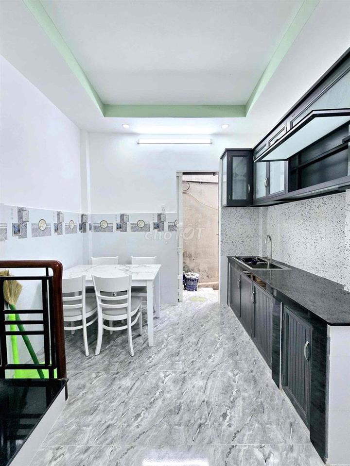 nhà đường huỳnh tấn phát nhà bè