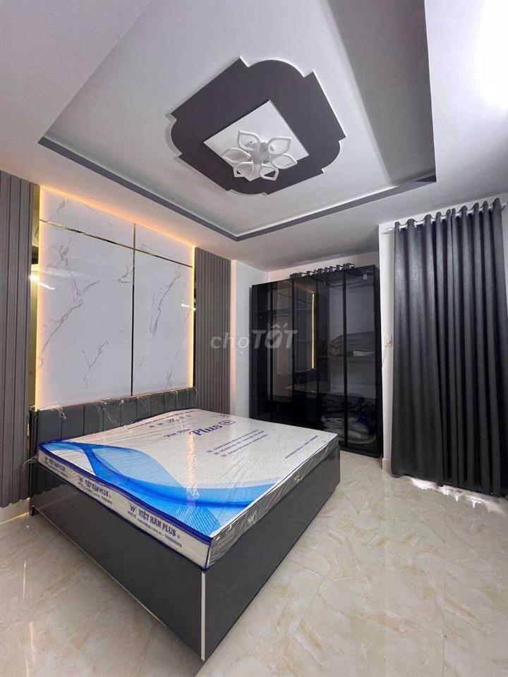Nhà mặt tiền kinh doanh Ngã 3 Tân Kim QL50