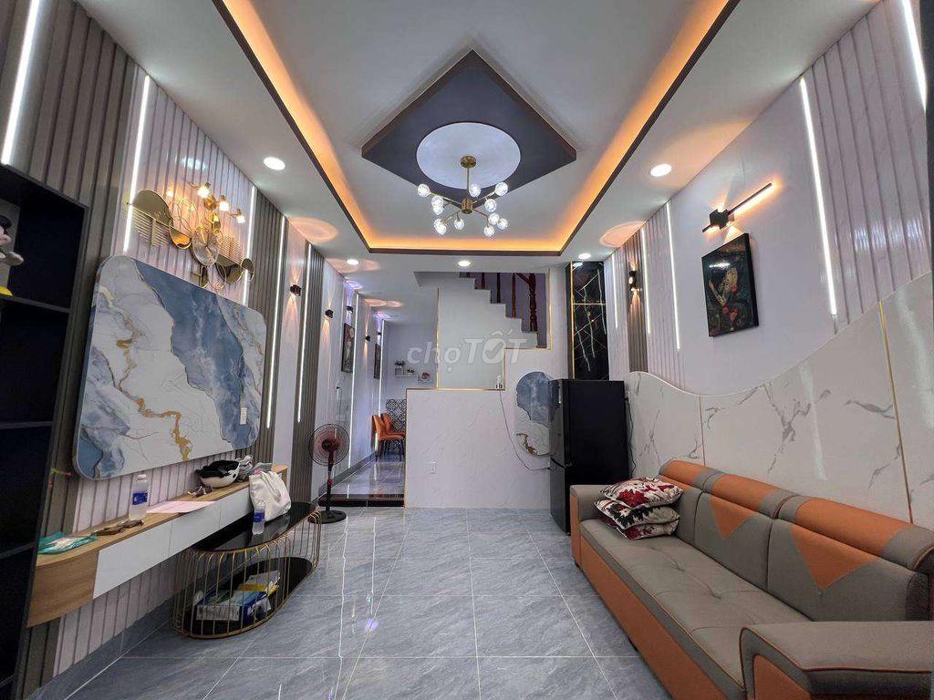 Nhà mặt tiền kinh doanh Ngã 3 Tân Kim QL50