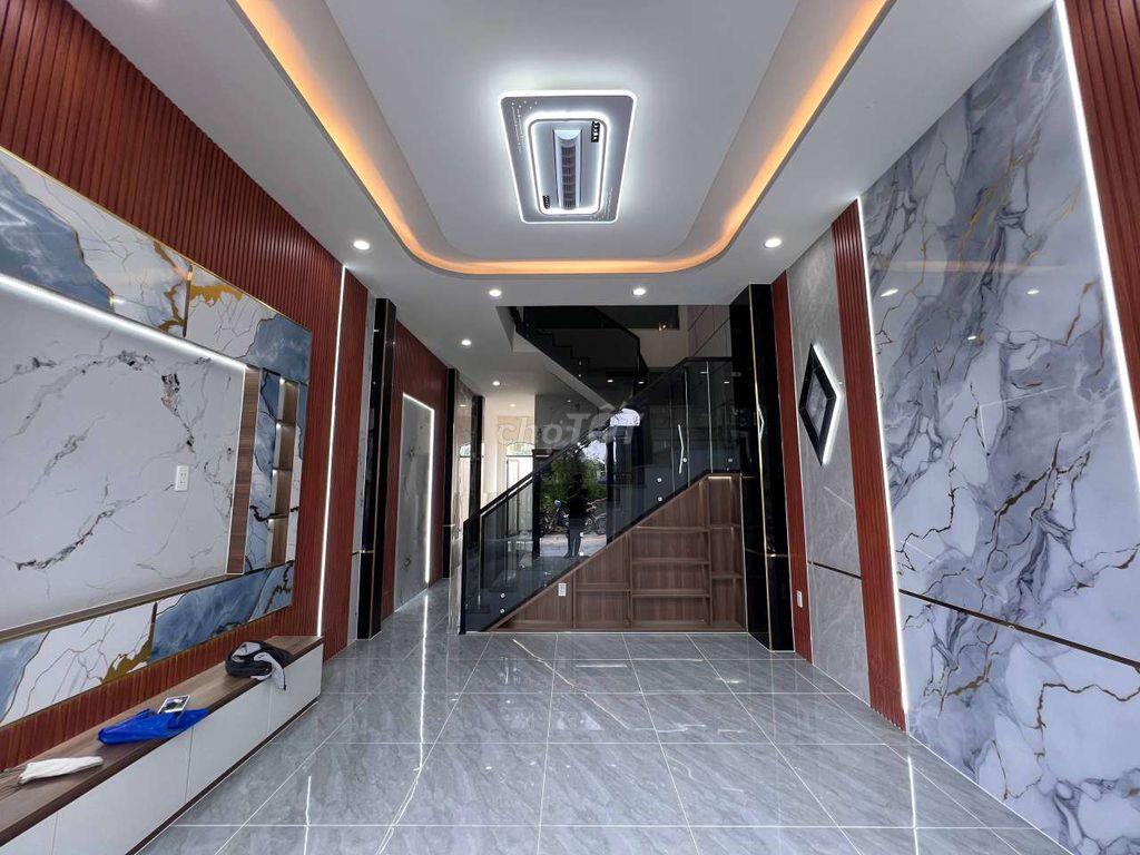 nhà ngay trung tâm TT Cần Giuộc, đường Nguyễn An Ninh