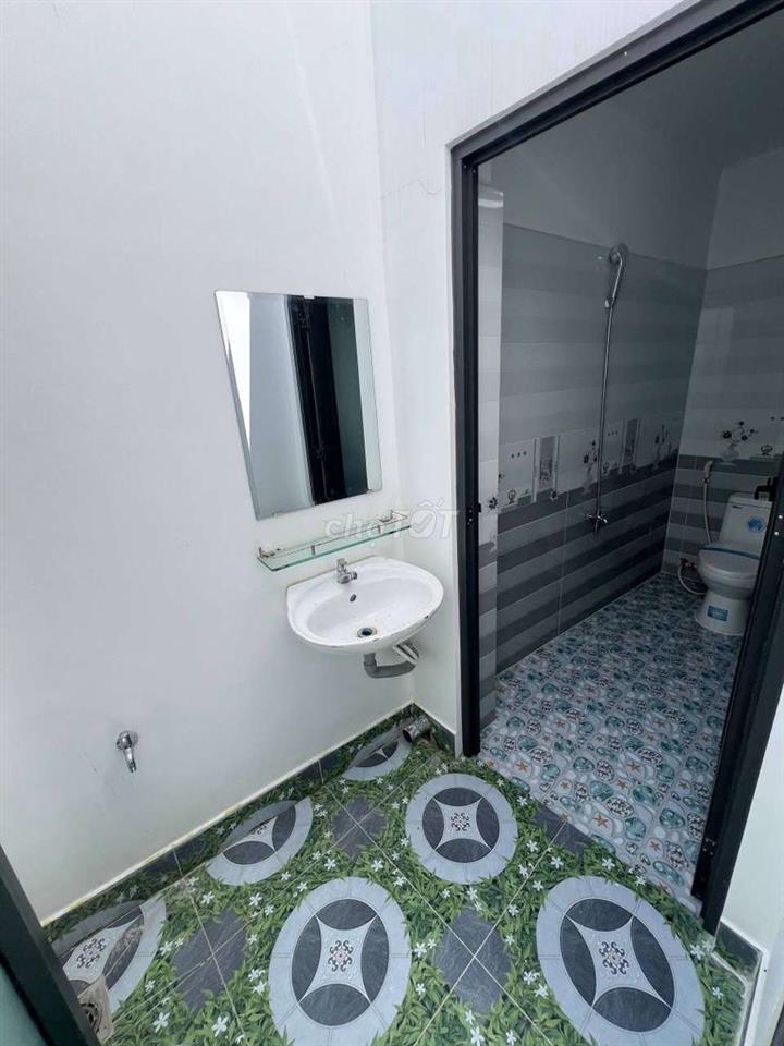 Nhà mới Ngã 3 Tân Kim QL50 đường xe hơi