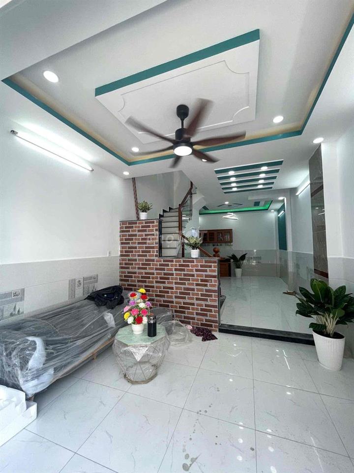 Nhà Mỹ Hạnh Nam 4x11 bán 465Triệu giáp Hóc Môn
