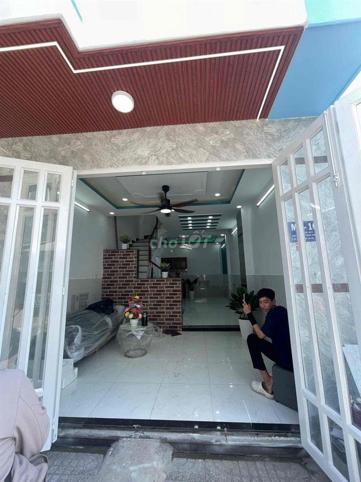 Nhà Mỹ Hạnh Nam 4x11 bán 465Triệu giáp Hóc Môn