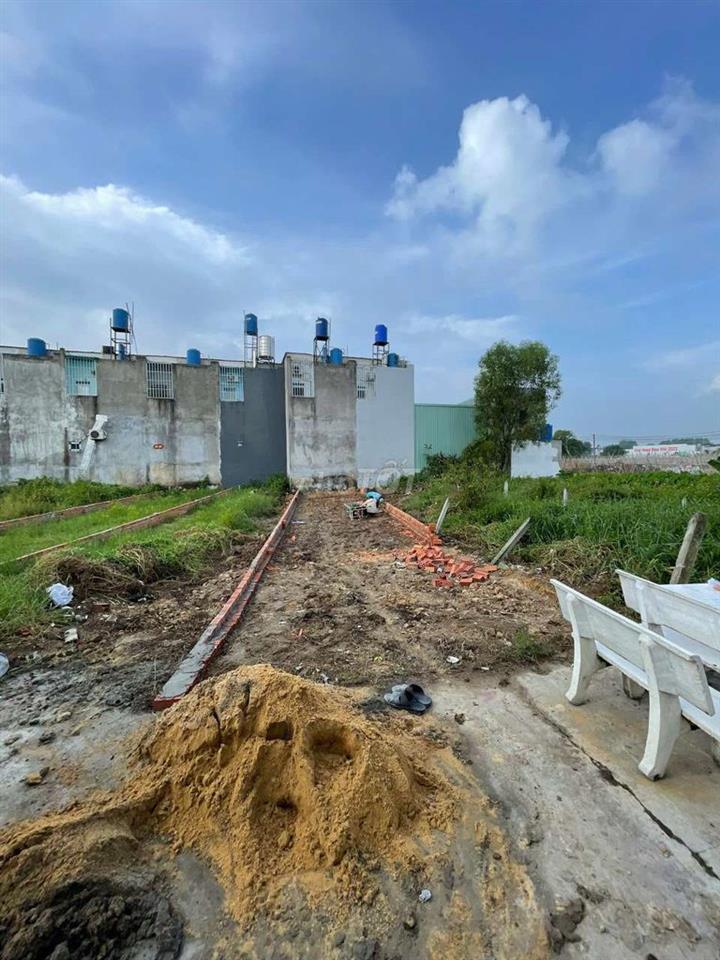 Lô đất Mỹ Hạnh Nam 4x20 giá 365Triệu giáp Hóc Môn