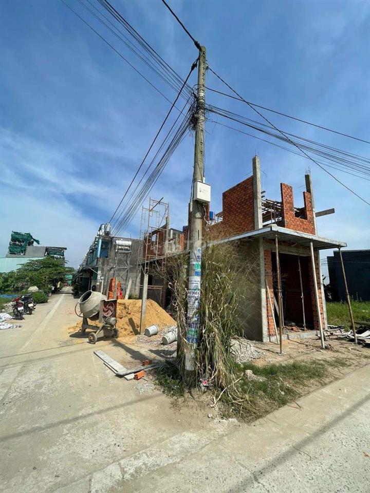 Lô đất Mỹ Hạnh Nam 4x20 giá 365Triệu giáp Hóc Môn