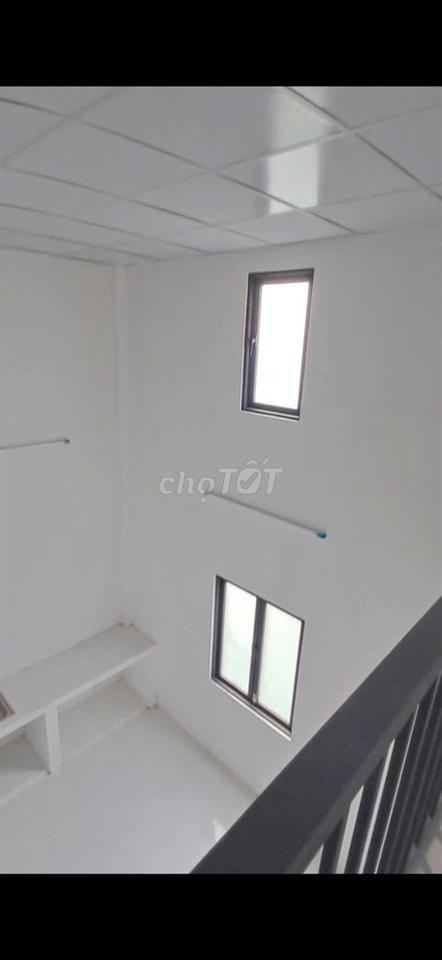 Nhà mới, cách tỉnh lộ 826 chỉ 50 mét