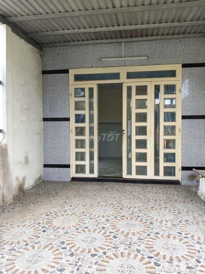 bán nhà và dất nở hậu
