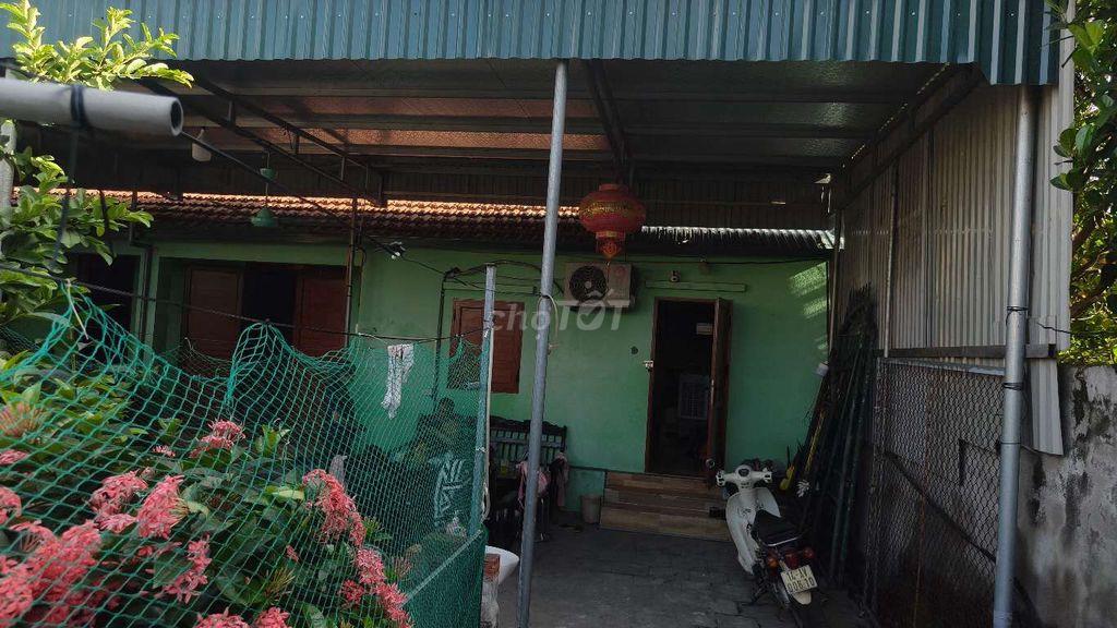 cần bán đất và nhà