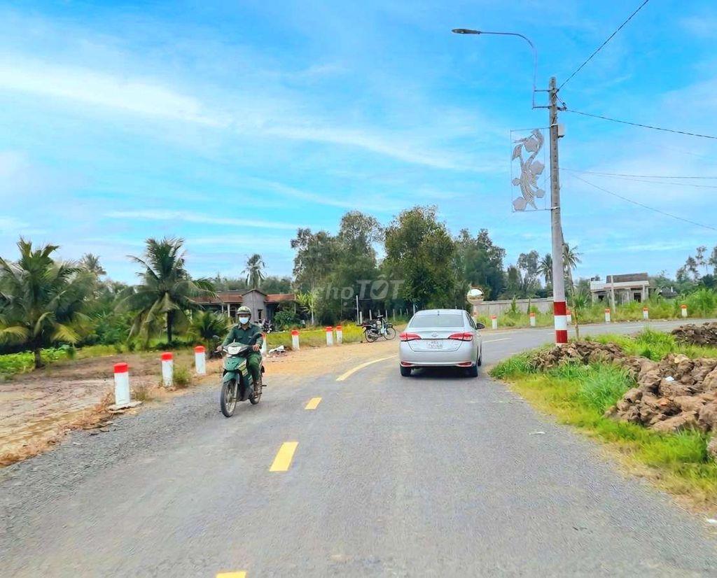 Nhà vườn 1000m² đất thổ View Sông cực đẹp, 3.9 tỷ