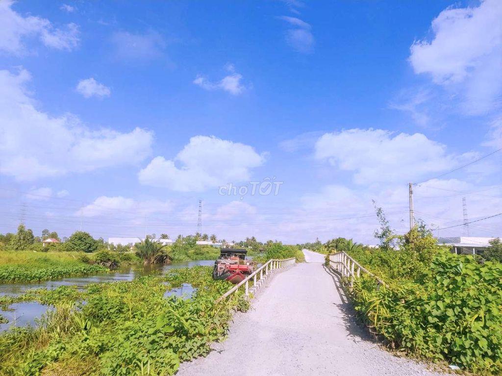 Bán vườn chanh 500m2 đất vườn 24 x 21m, chỉ 380 tr