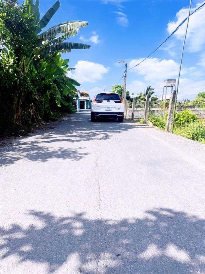 Đất xây nhà vườn làm kho, 1453m2 đất có 253m2 thổ, giá 2.2 tỷ