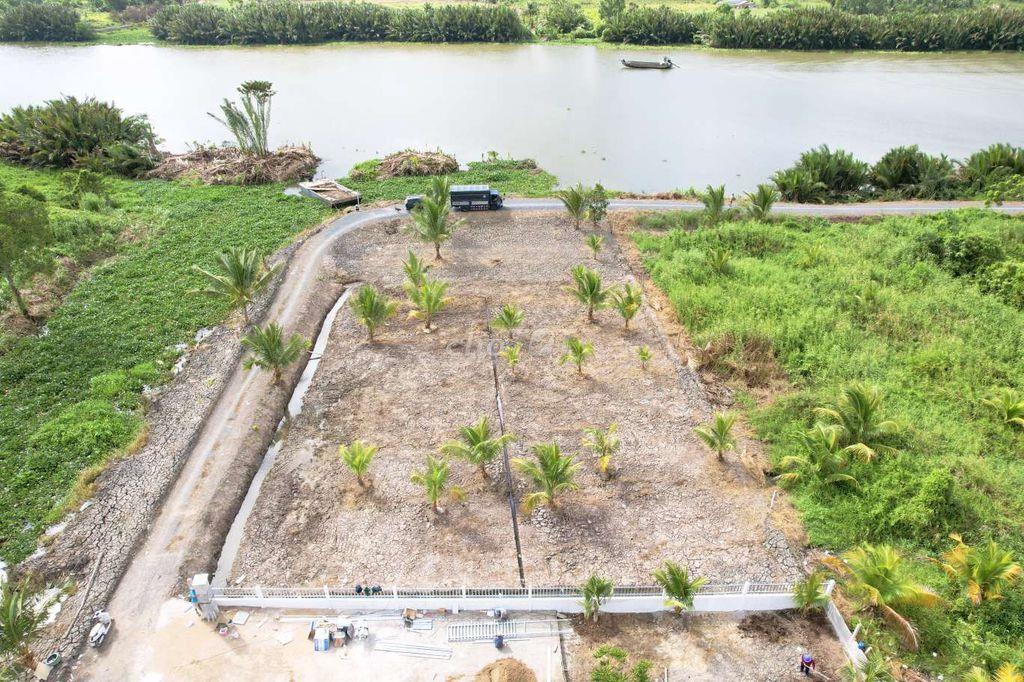 Chỉ 1.5 tỷ sở hữu 750m2 đất vườn chuyển thổ View Sông Vàm Cỏ