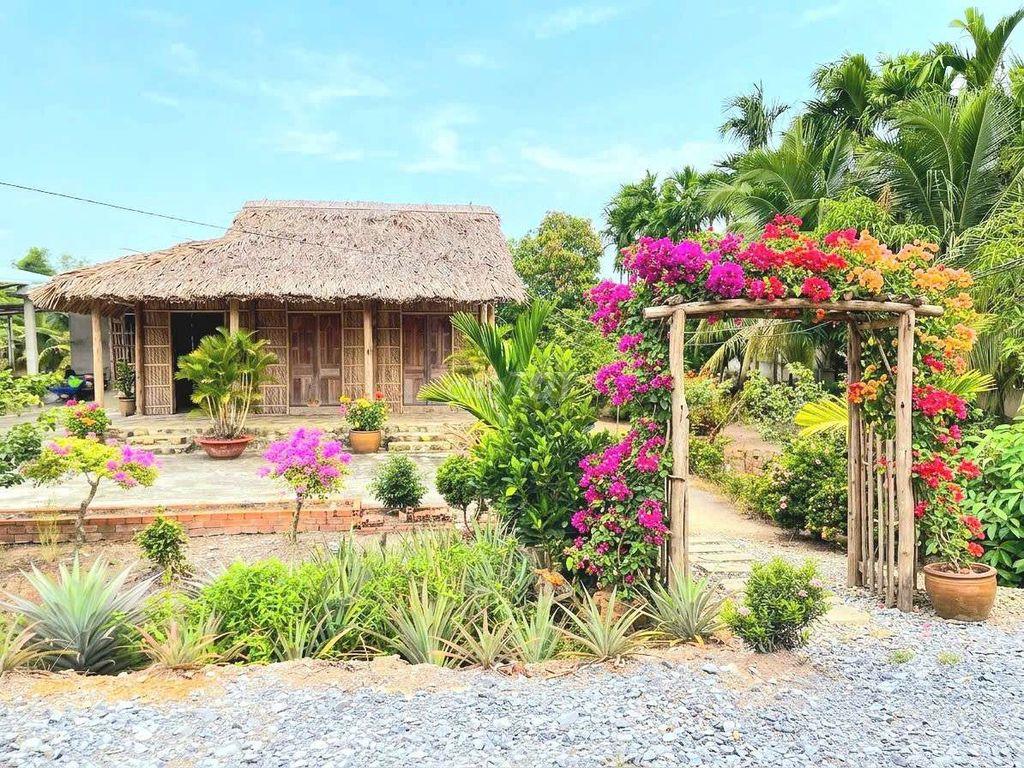 Hàng thơm, chỉ 339tr sở hữu 500m² đất vườn view kênh