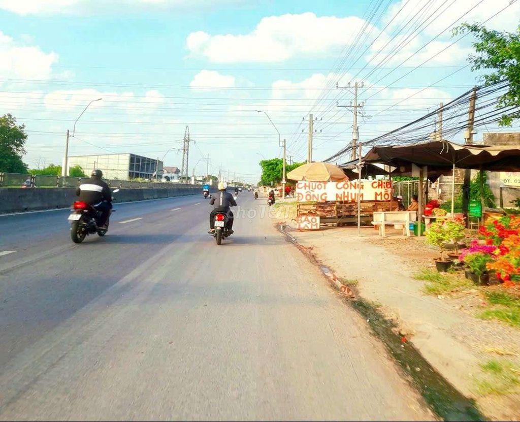 Hàng Vip, chỉ 699tr sở hữu 125m2 đất thổ view kênh