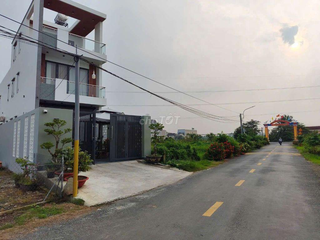 hàng ngộp, 770tr sở hữu 150m2 đất thổ đường nhựa cực đẹp