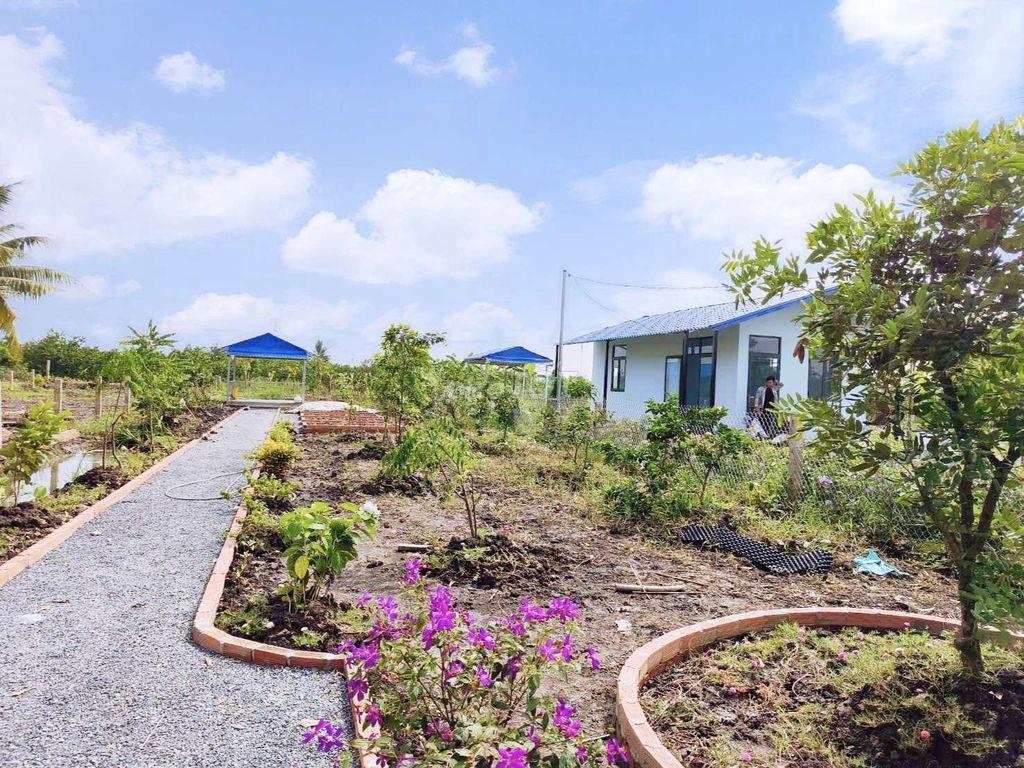 Nhà Vườn 500m2 View Kênh cực đẹp chỉ 950tr