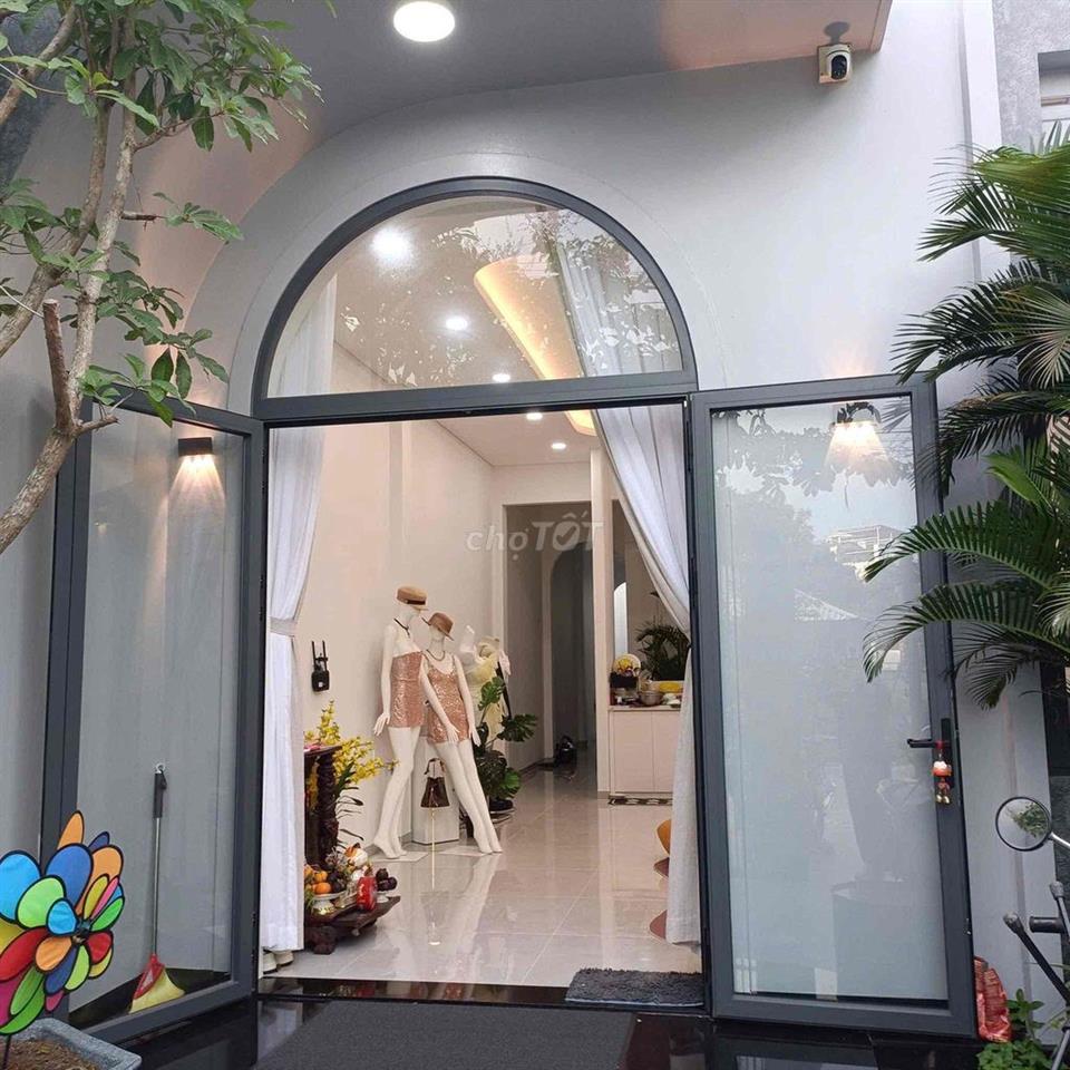 Cần bán căn nhà phố kdc Long Kim 2 ( kdc Hoàng Long cũ)