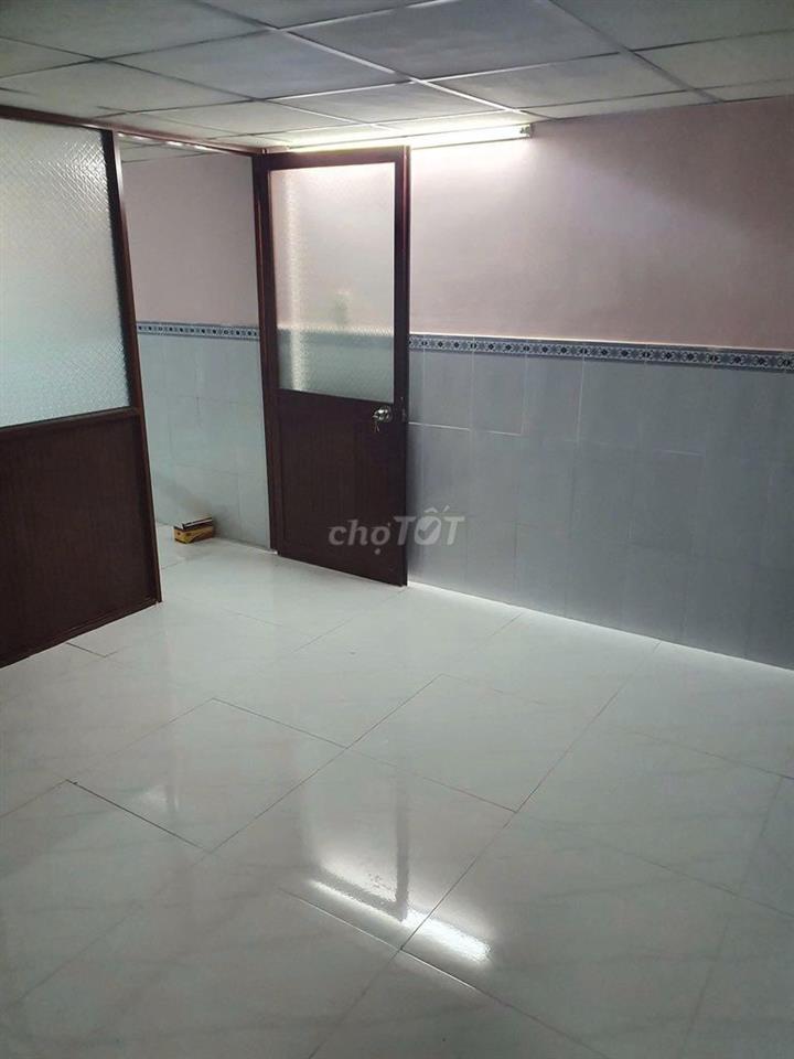 Kẹt tiền cần nhập hàng - Nên cần bán gấp