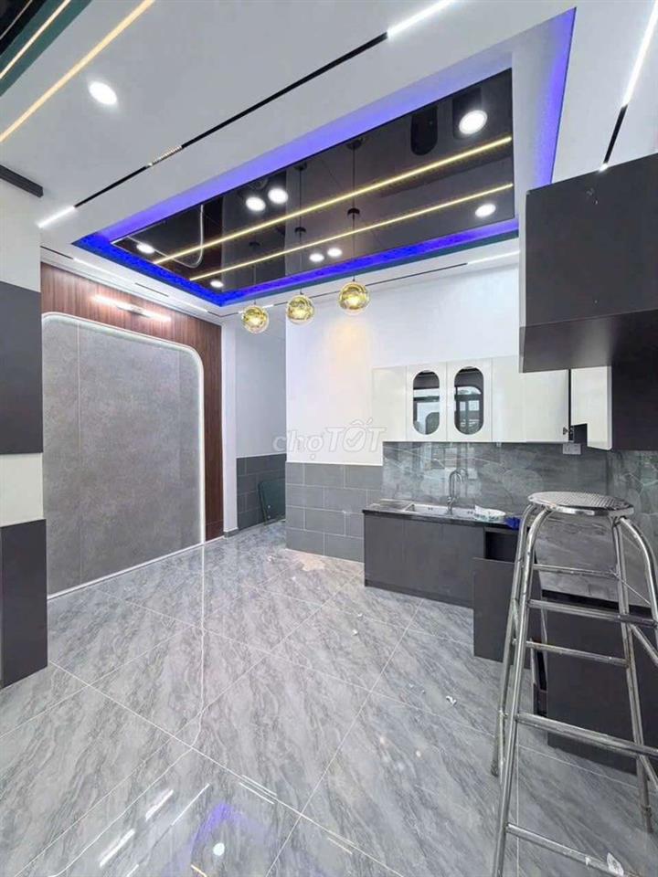 NHÀ HOÀN CÔNG CHỈ TỪ 1ty nhận nhà 