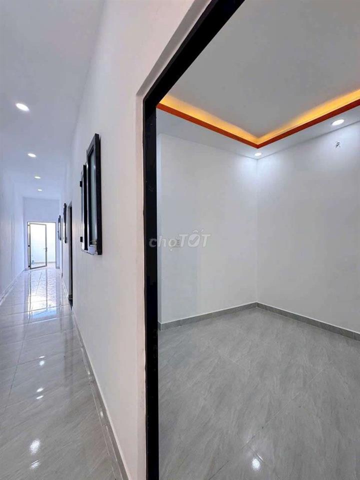NHÀ SIÊU RẺ 1ty3xx ĐỨC HOÀ ĐÔNG gần KCN 