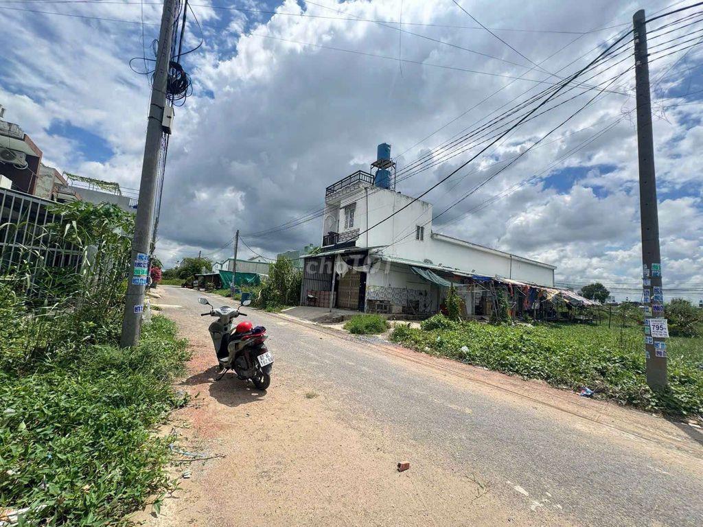 ĐẤT NHỰA KDC TÂN ĐỨC. GẦN BÌNH CHÁNH HOC MÔN 