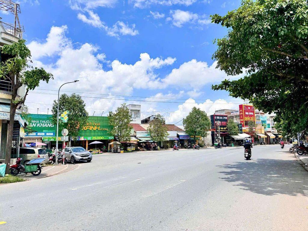 NHÀ 990TR BAO GIẤY TỜ ĐỨC HOÀ