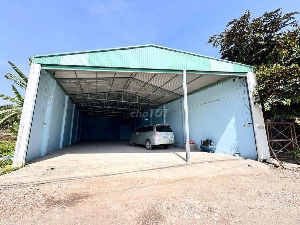 BÁN KHO XƯỞNG CÓ ĐIÊN 3 PHA SẲN TẠI ĐỨC HOÀ 