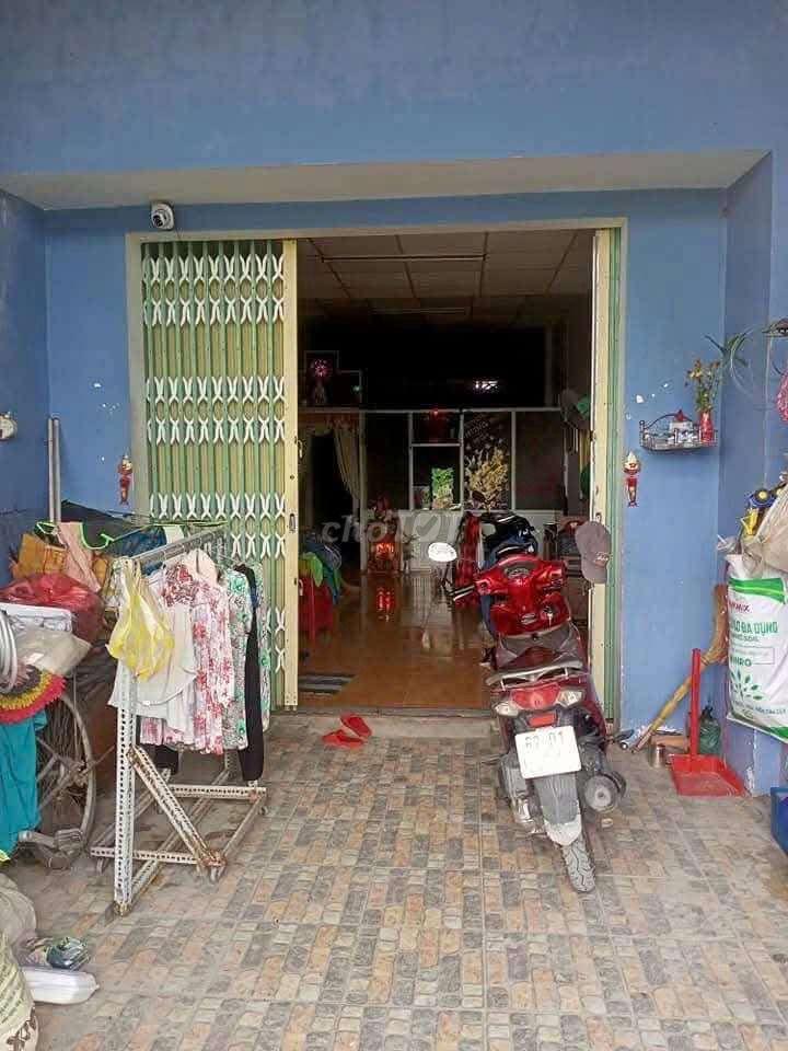 NHÀ NGAY CÔG VIÊN VÕ VĂN TẦN 1ty550 