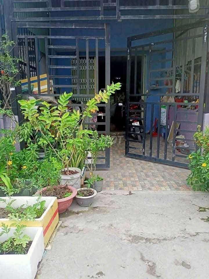 NHÀ NGAY CÔG VIÊN VÕ VĂN TẦN 1ty550 