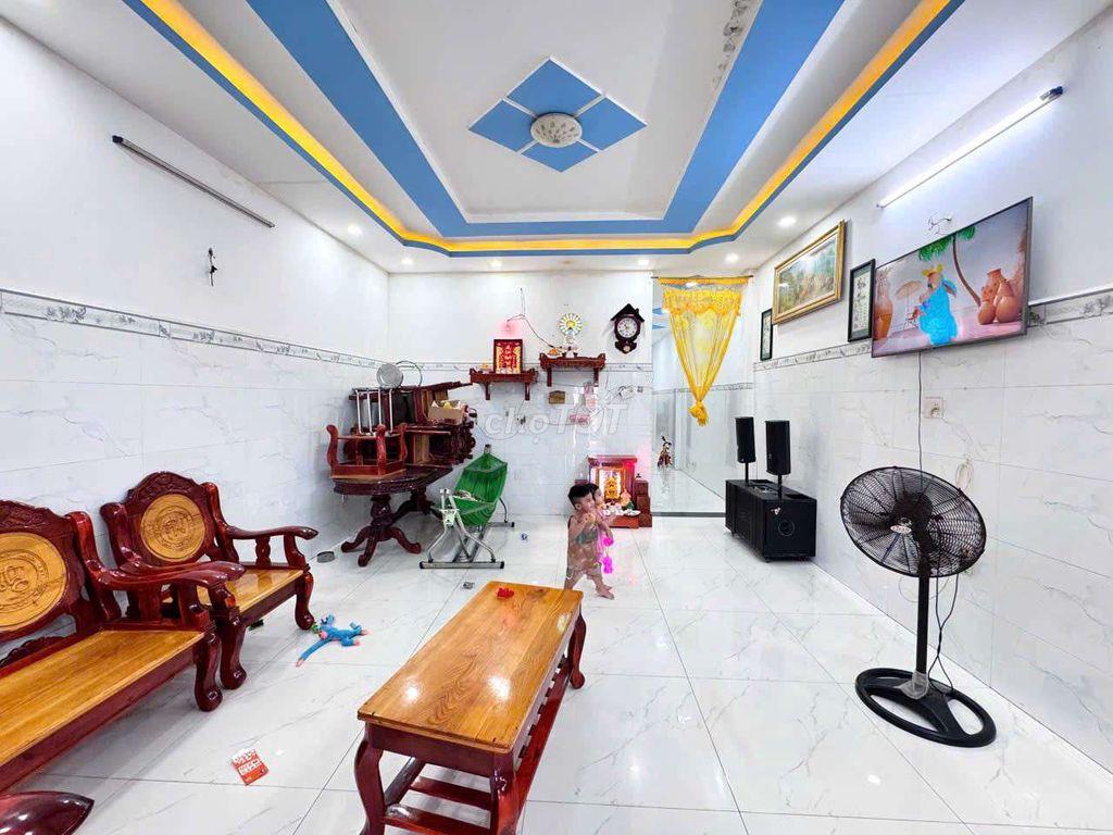 nhà KIÊN CỐ GẦN BÌNH CHÁNH kcn Tân Đức Tân Đô ..