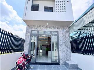 NHÀ HOÀN CÔNG 1Ty8 TRỌN GÓI GIẤY TỜ 