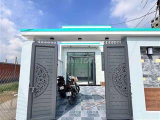 Bán nhà cấp 4 Đức Hòa Đông 2PN sân ô tô hoàn công đủ