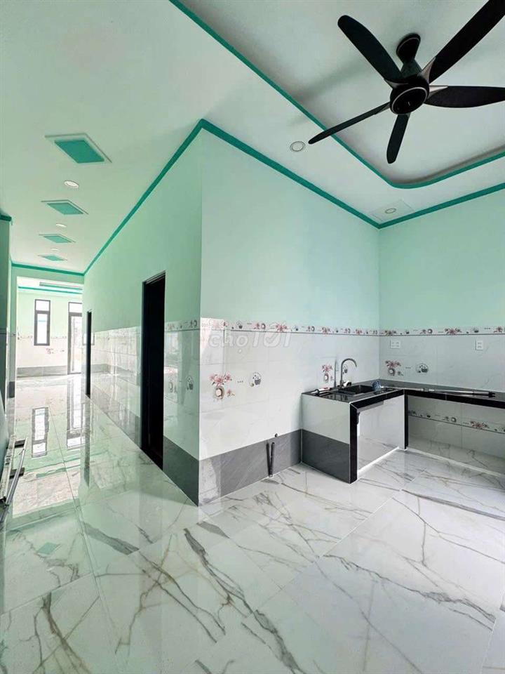 Bán nhà cấp 4 Đức Hòa Đông 2PN sân ô tô hoàn công đủ