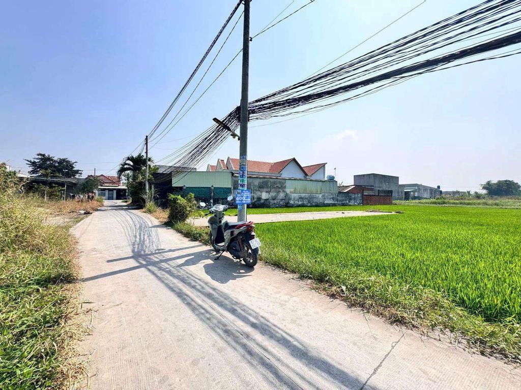 5x43 XÂY TRỌ ĐỨC HOÀ ĐÔNG