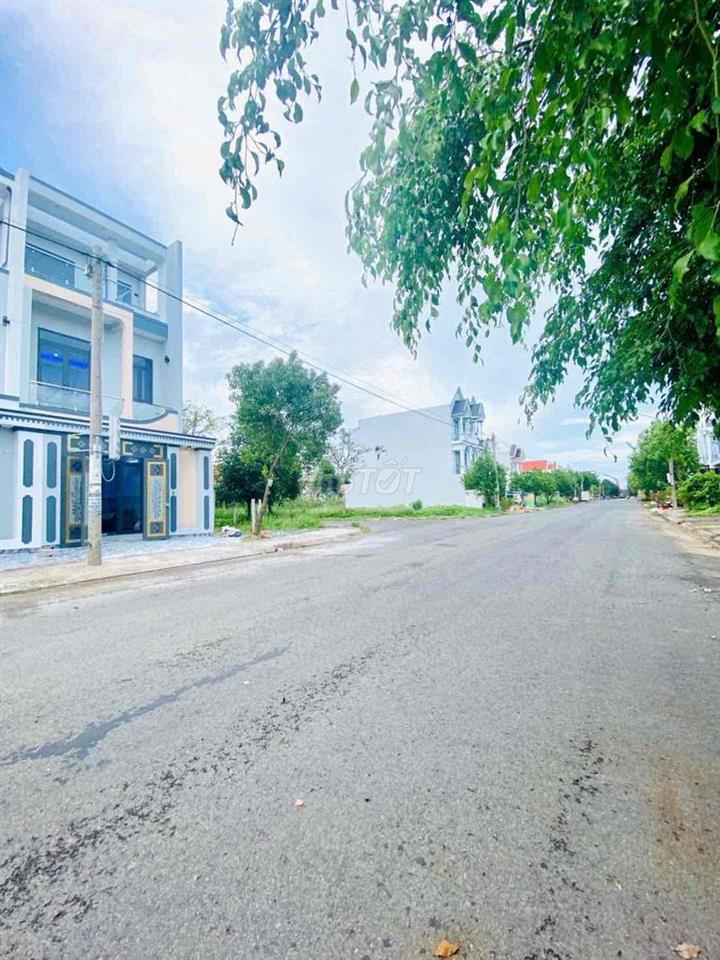 Chính Chủ Cần Bán Nhà Tái Định Cư ( QL50)