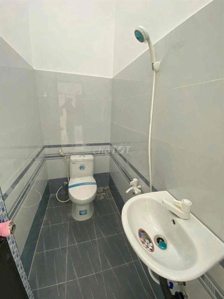 SĂN NHÀ TÂN KIM QL50 có sổ hồng