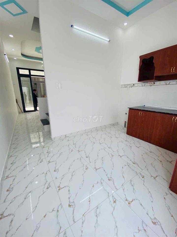 SĂN NHÀ TÂN KIM QL50 có sổ hồng