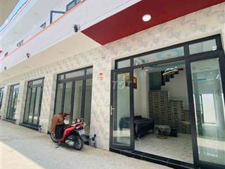 SĂN NHÀ TÂN KIM QL50 có sổ hồng