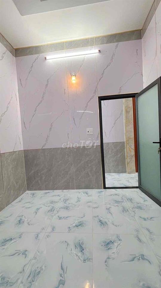 Nhà 2lầu +5pn+3wc đã Hoàn Công