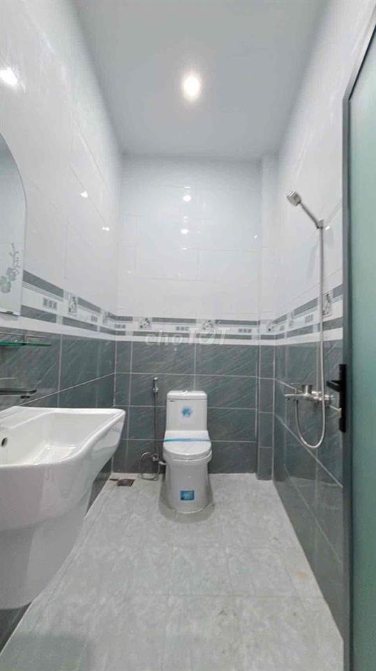 Nhà 2lầu +5pn+3wc đã Hoàn Công