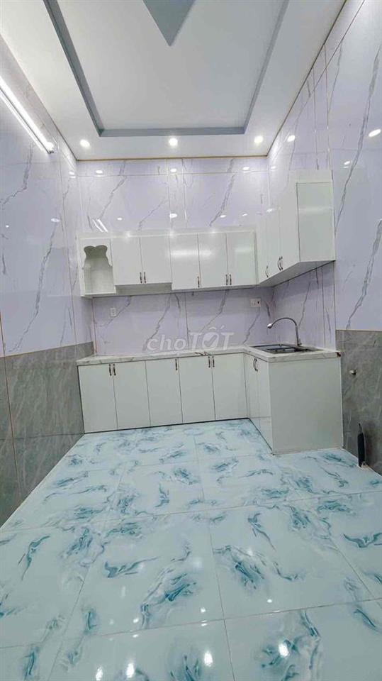 Nhà 2lầu +5pn+3wc đã Hoàn Công