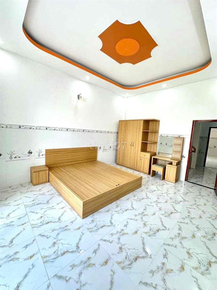 Nhà 2lầu mới Hoàn Thiện