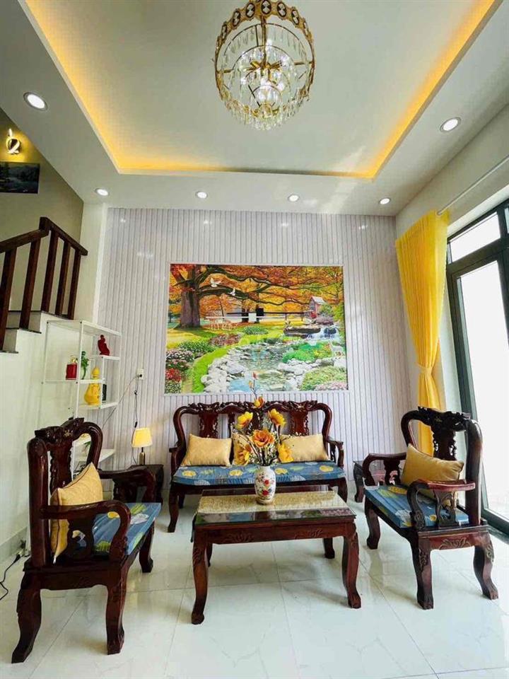 Chị Chủ Cần Bán Lổ Căn Nhà