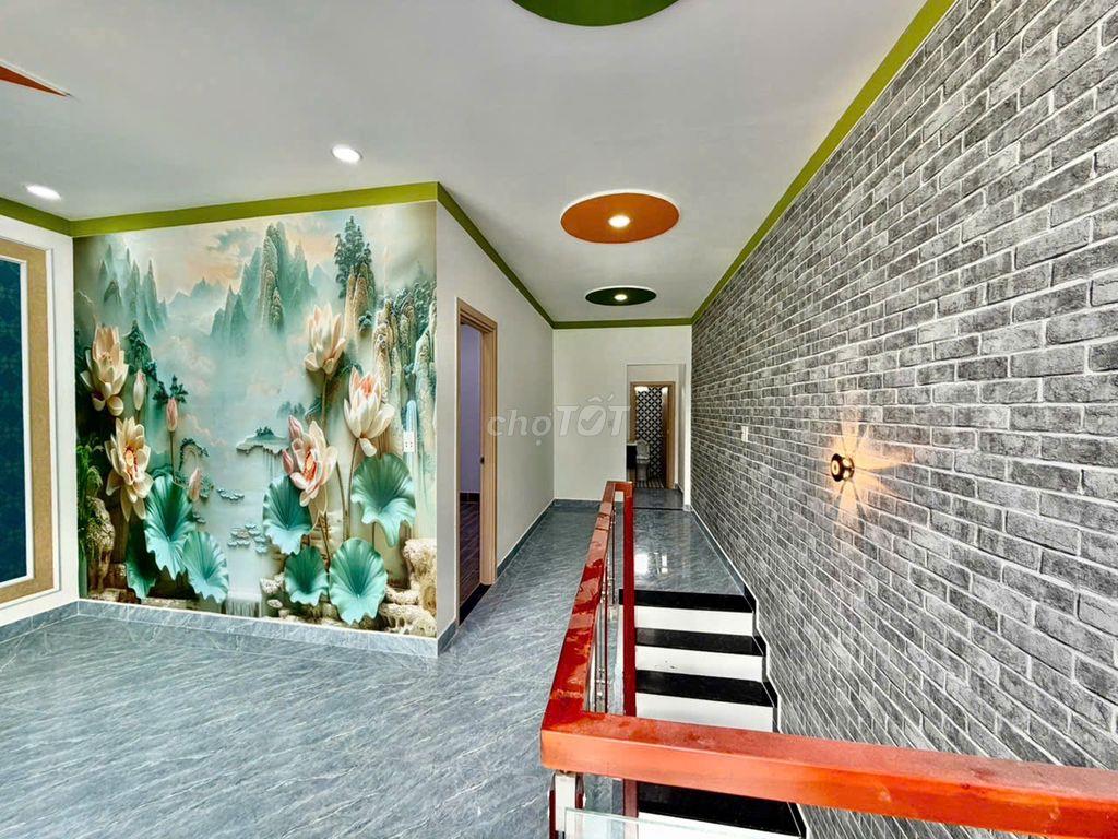 CHÍNH CHỦ CẦN BÁN NHÀ MỚI XÂY CÓ SHR 1 TRỆT 1 LẦU SAU UBND XÃ MỸ HẠNH