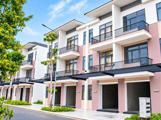 2,5 TỶ SỞ HỮU NHÀ PHỐ SÂN VƯỜN 5X15M GẦN CẦU LỚN HÓC MÔN ĐÃ CÓ SỔ