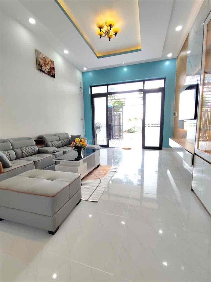 CẦN BÁN NHÀ KĐT CÁT TƯỜNG PHÚ SINH GIÁ  – DT 4x18M SHR CÓ SẴN 🏡