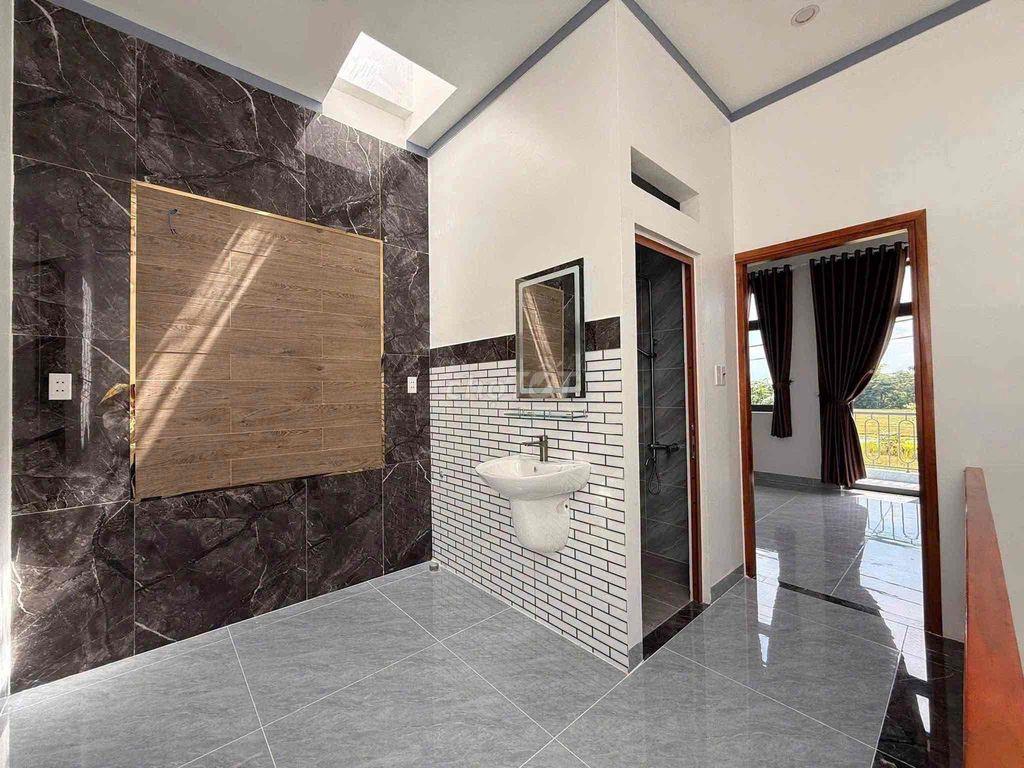 NHÀ KDC CÁT TƯỜNG PHÚ SINH MỚI XÂY ĐÃ HOÀN CÔNG – GIÁ 1780tr